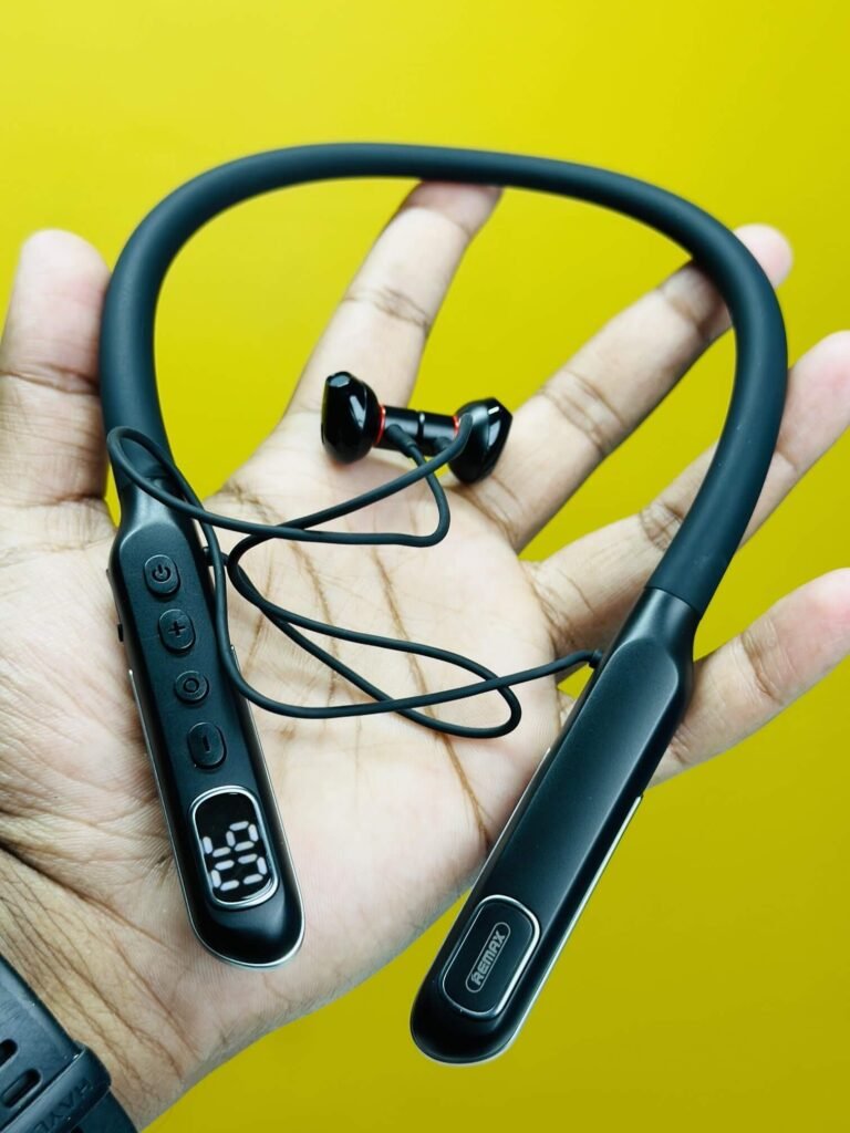 Remax RB-S3 Neckband With Digital Display (5)-min