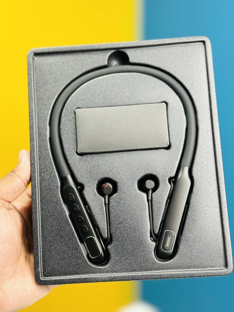 Remax RB-S3 Neckband With Digital Display (8)-min